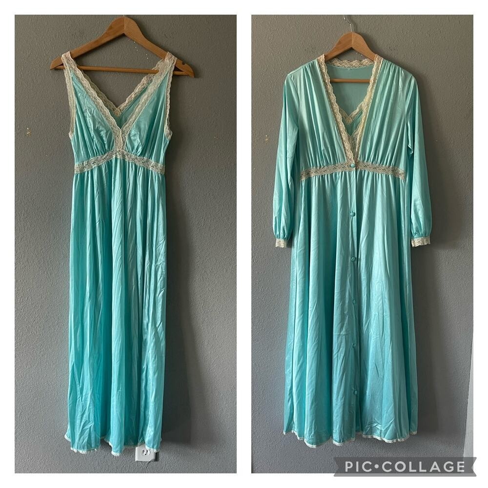 Vintage Miss Elaine 2pc Nightgown